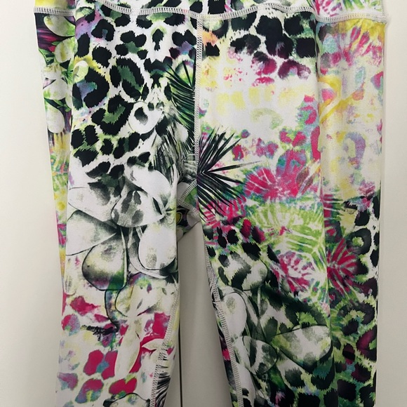 Tights - Picture 2 of 4